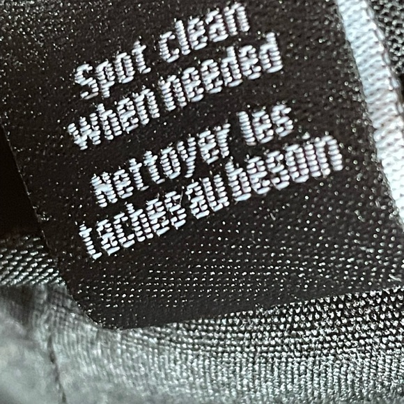 Black Sunflower and Skull Women's Bag backpack. Pre-owned. Yellow white black - Picture 10 of 10